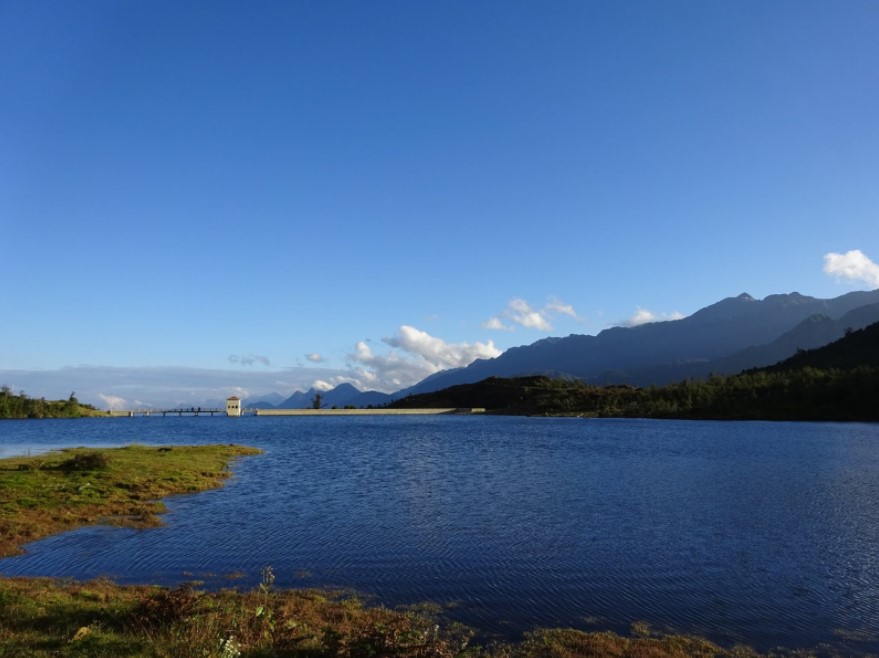 Hồ Séo Mý Tỷ: Hồ nước nhân tạo với cảnh đẹp như ở các nước châu Âu