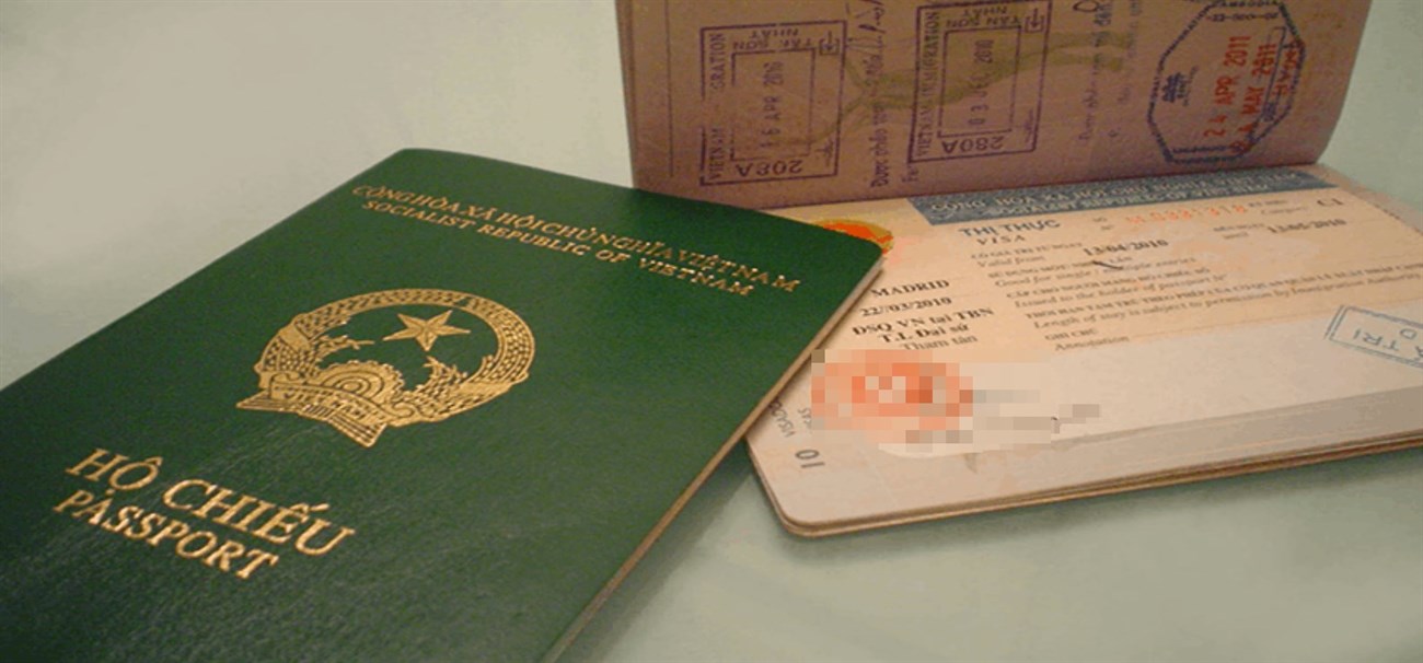 Khi mất hộ chiếu ở nước ngoài thì nên làm những việc gì?